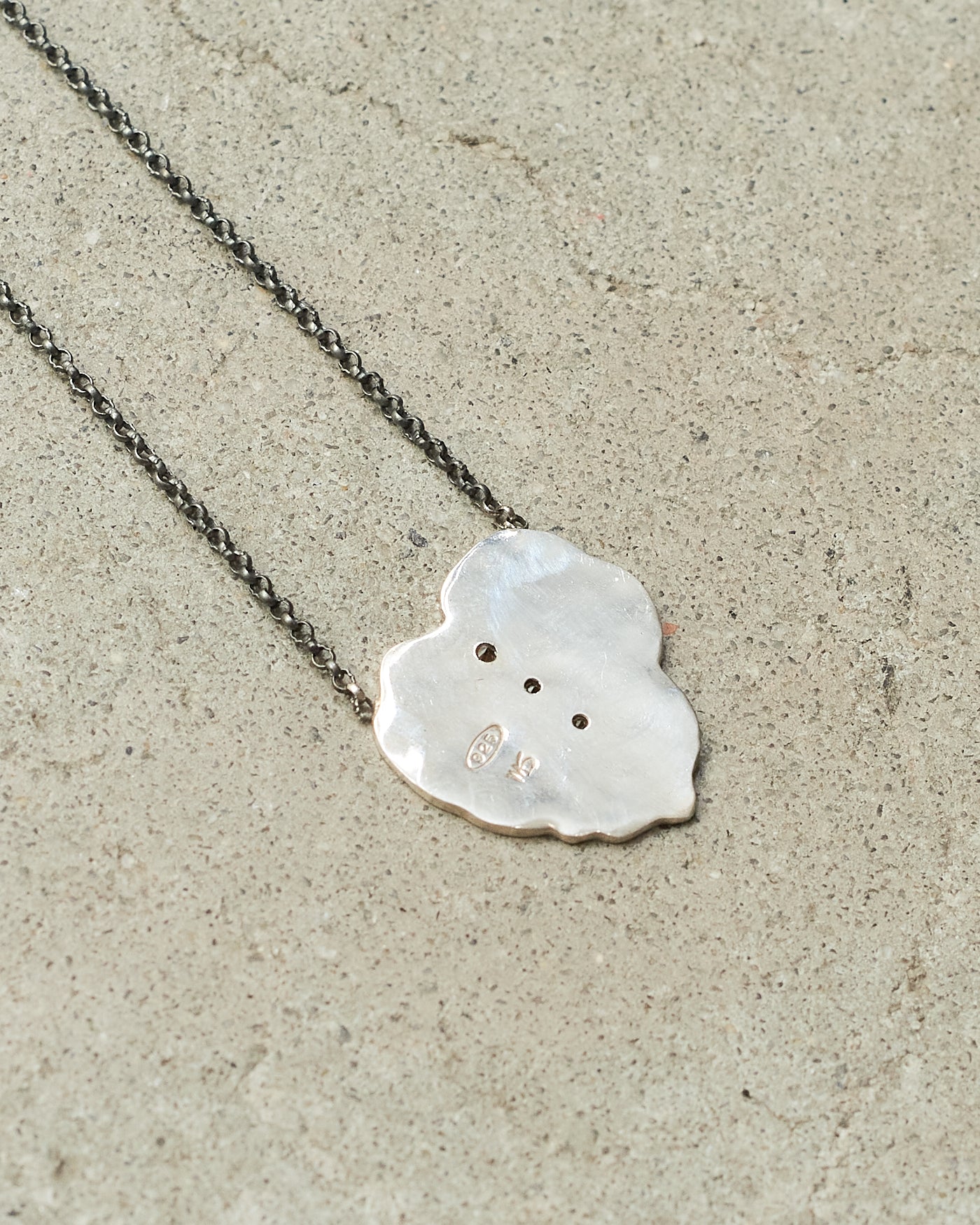 Pe Nabiz Silver Cognac Necklace