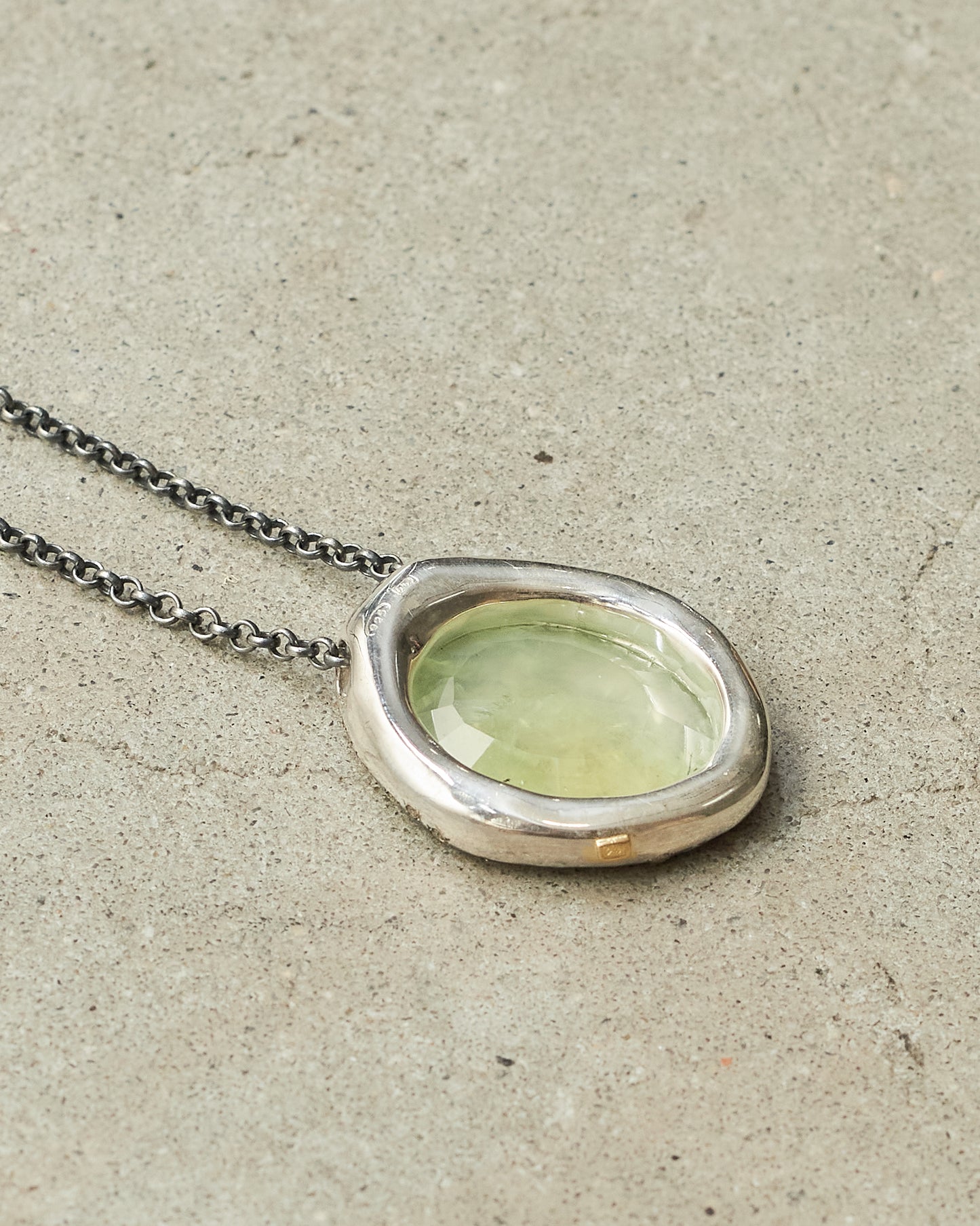 Pe Olympe Prehnite Cognac Necklace