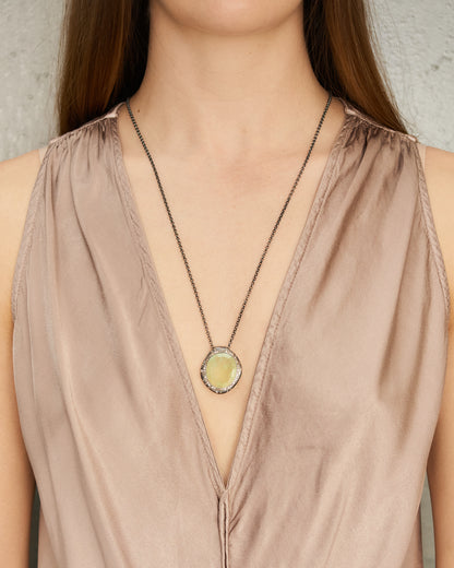 Pe Olympe Prehnite Cognac Necklace