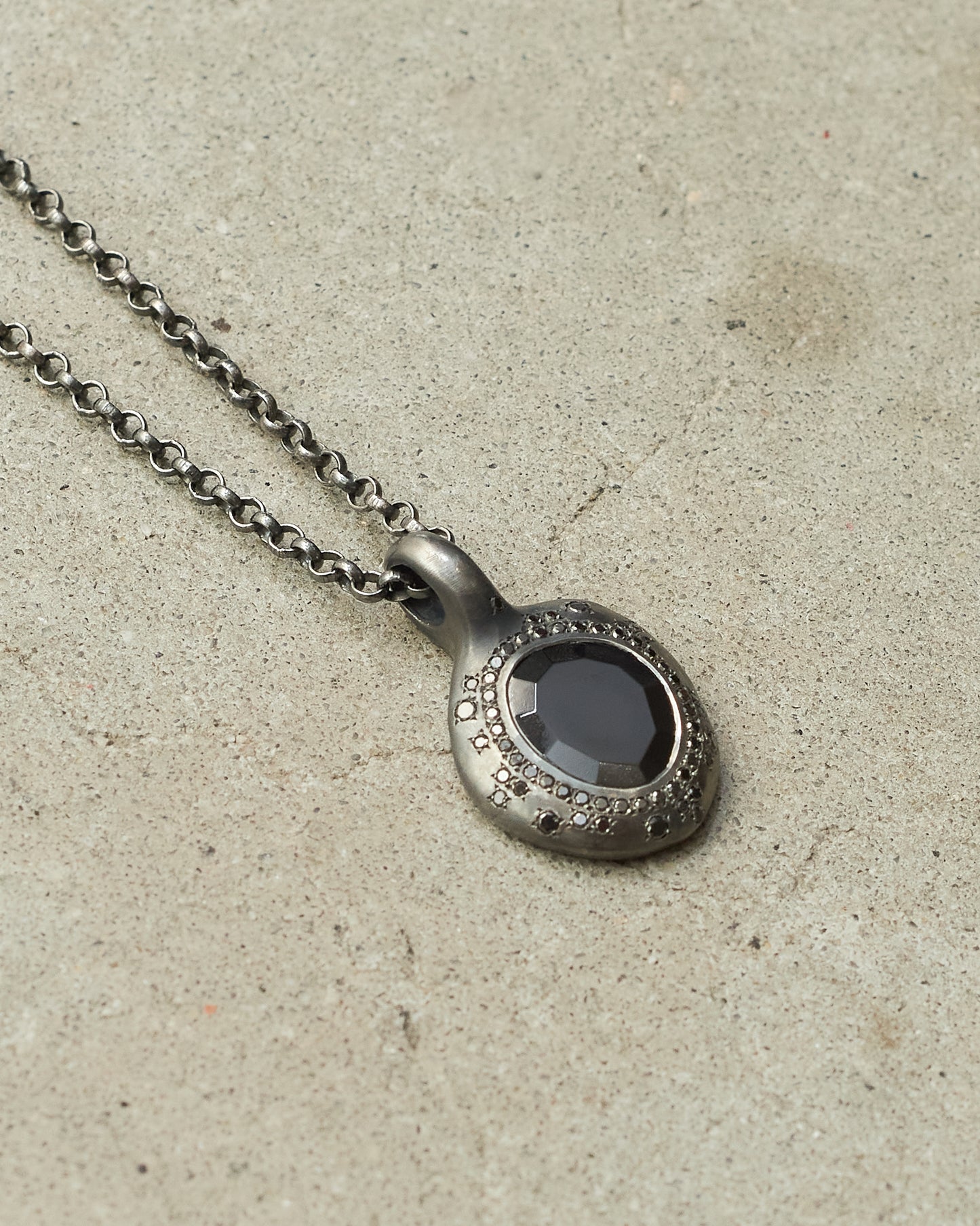 Pe Oxidised Black Diamond Necklace