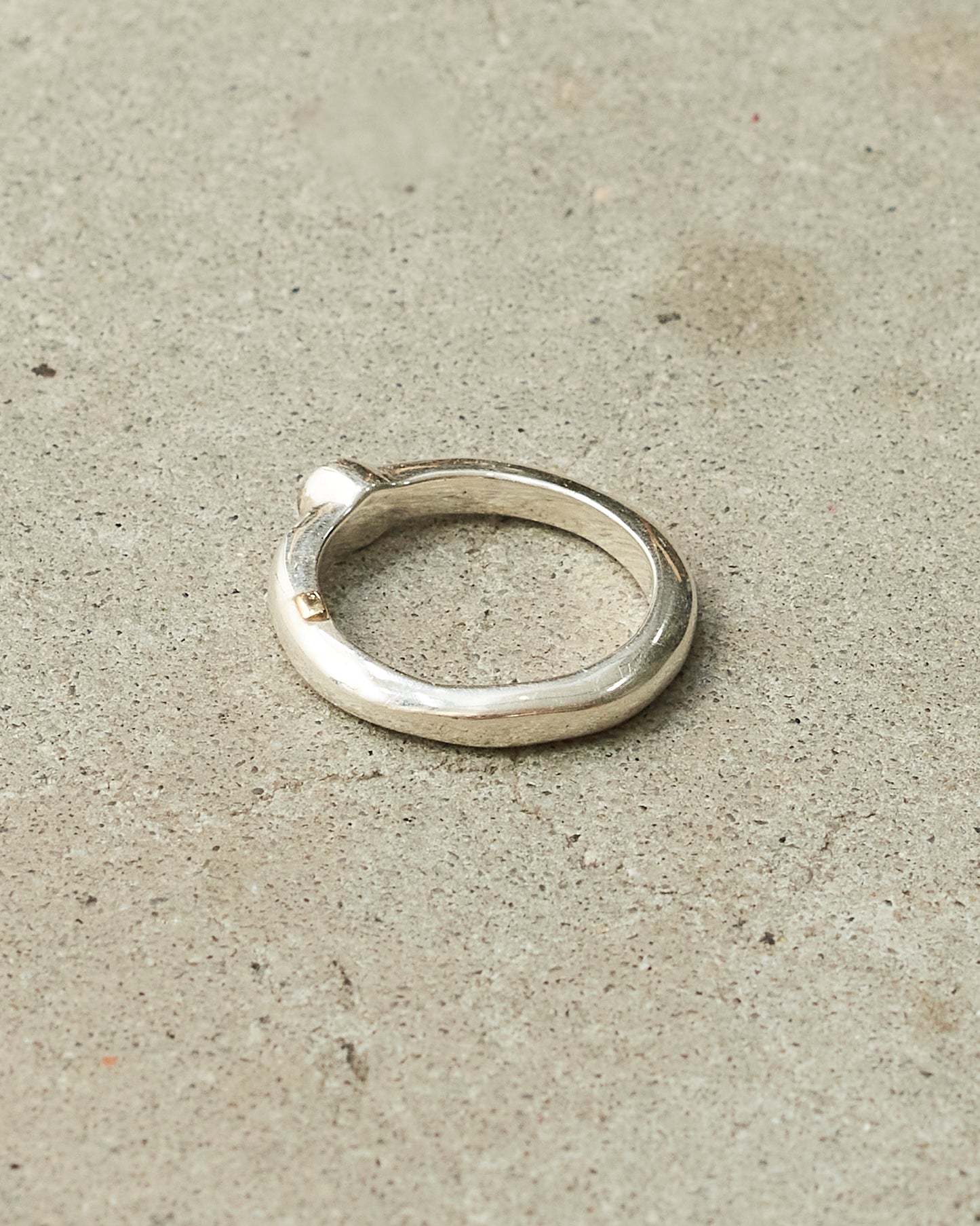 Rond Sterling Silver Black Diamond Ring