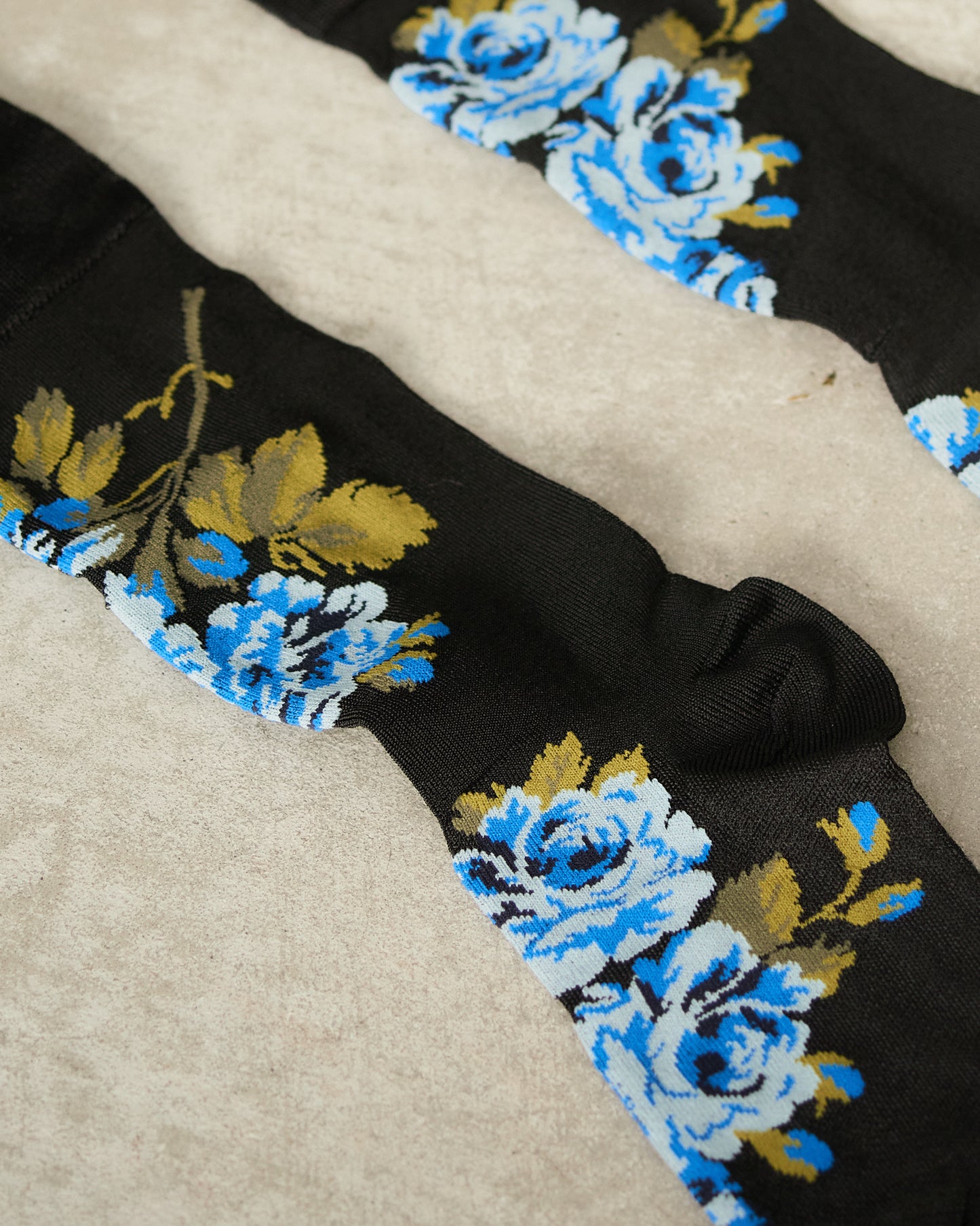 Black Baby Bouquet Socks