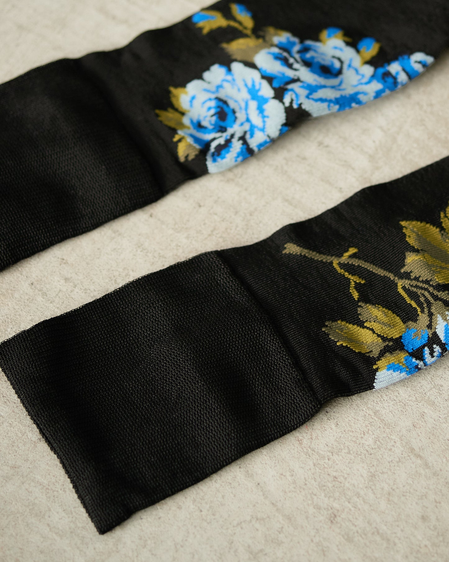 Black Baby Bouquet Socks