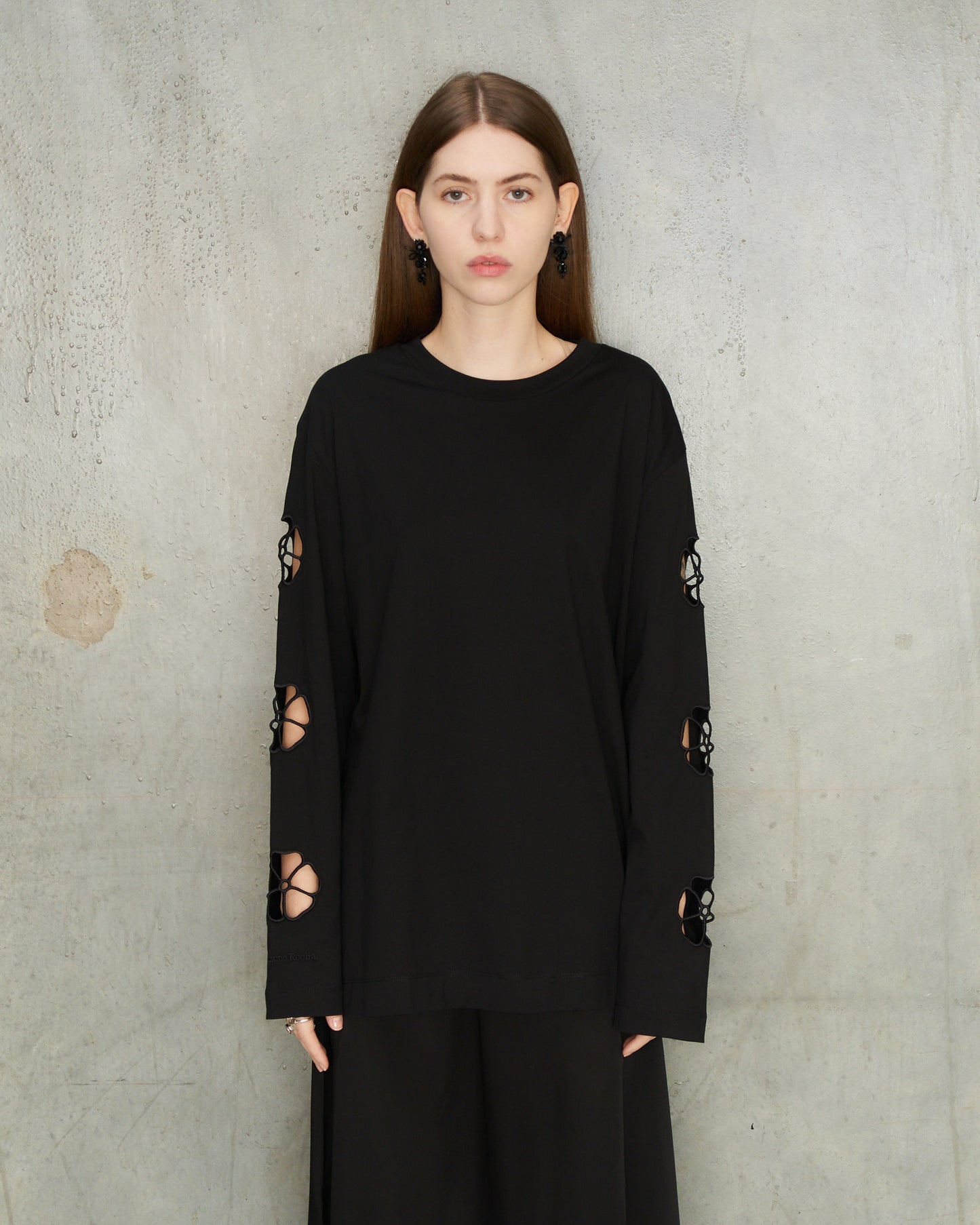 Black Daisy Long Sleeve T-Shirt