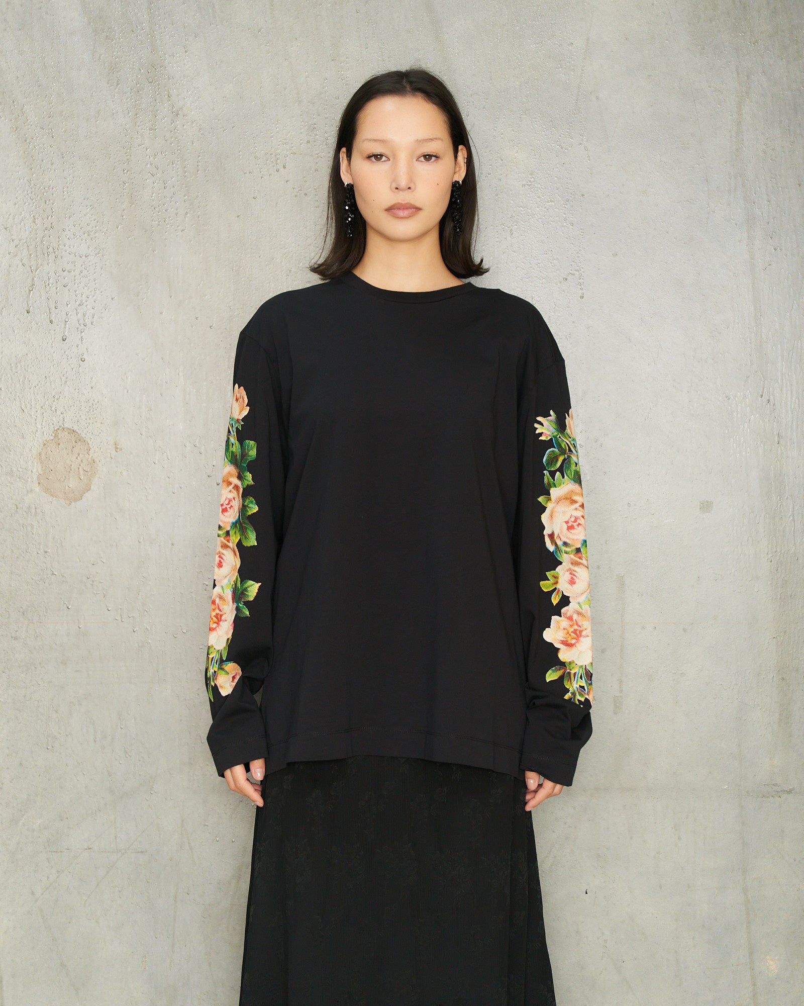 Simone Rocha Black Rose Long Sleeve T-Shirt Black 5194P52W