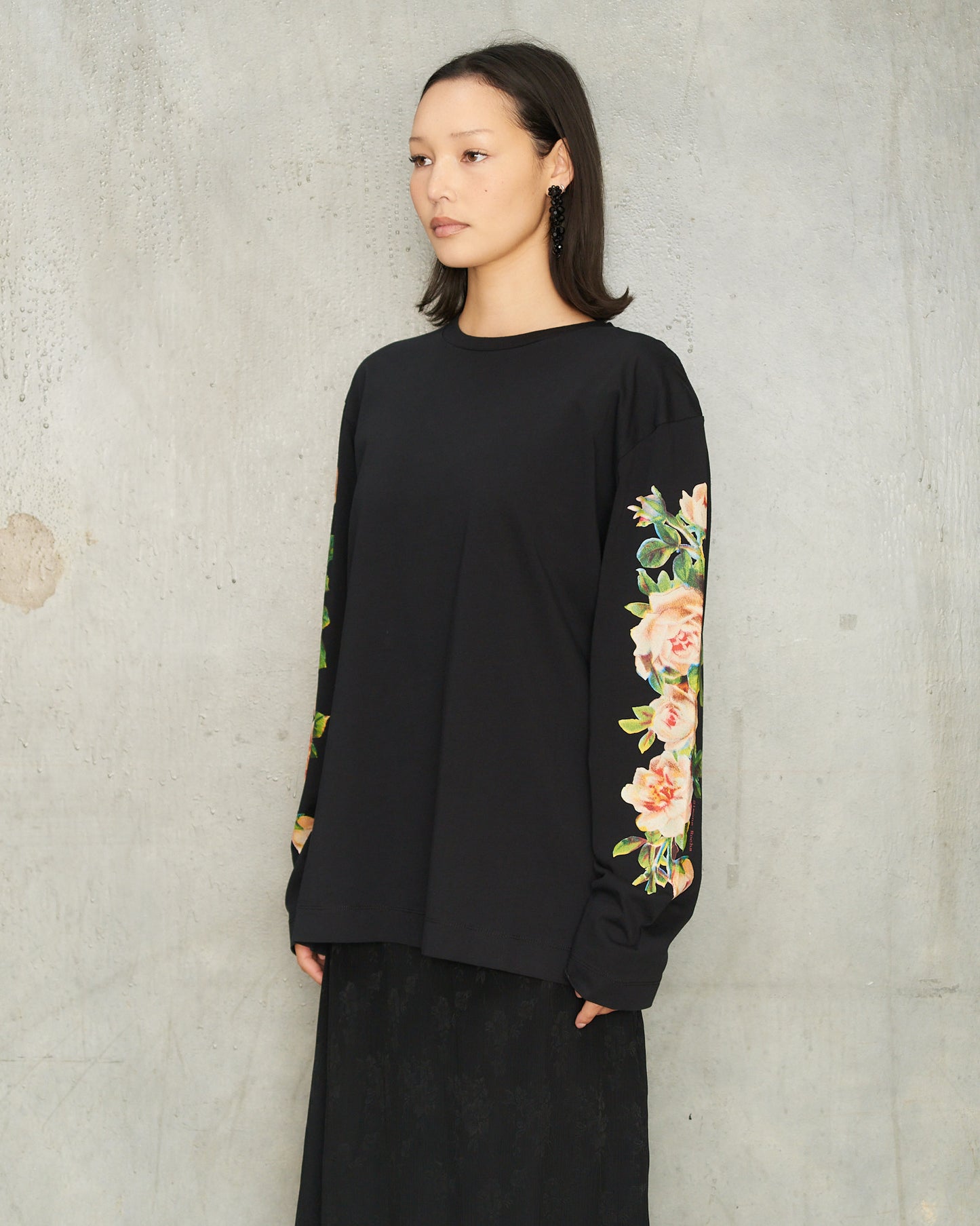 Black Rose Long Sleeve T-Shirt