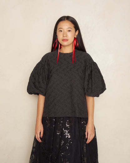 Black Signature Sleeve Blouse