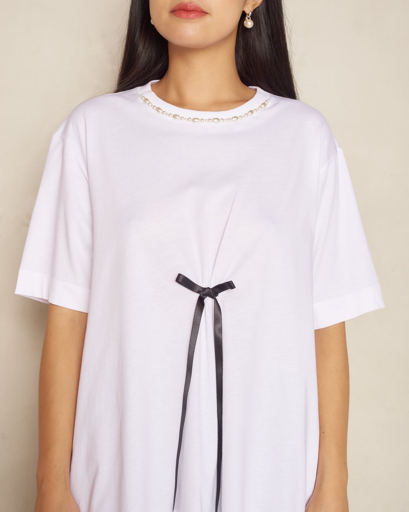 Pearl Bow White T-Shirt