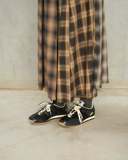 Black Country OG Sneakers