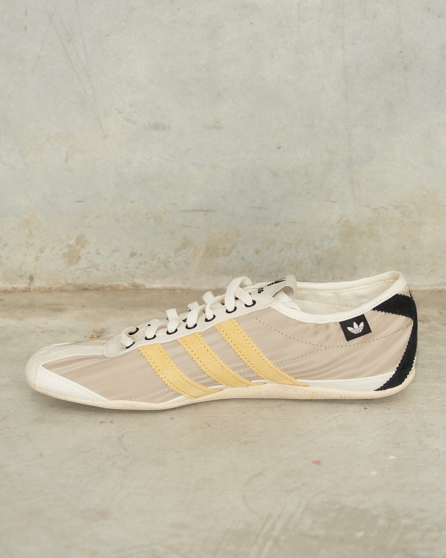 Off White Yellow Tokyo Sneakers