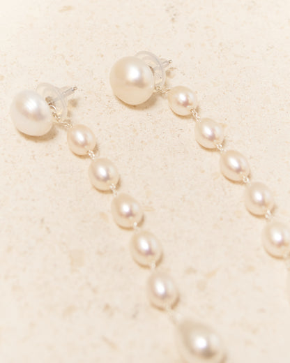 Medium Pearl Passante Earrings