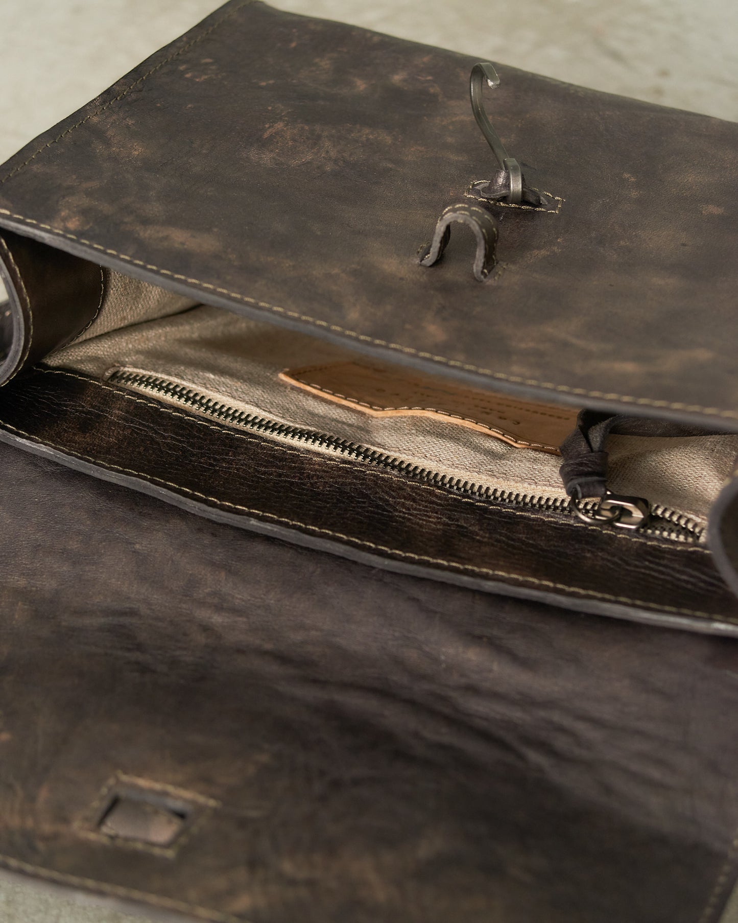 Graphite Leather Doctor XS Bag