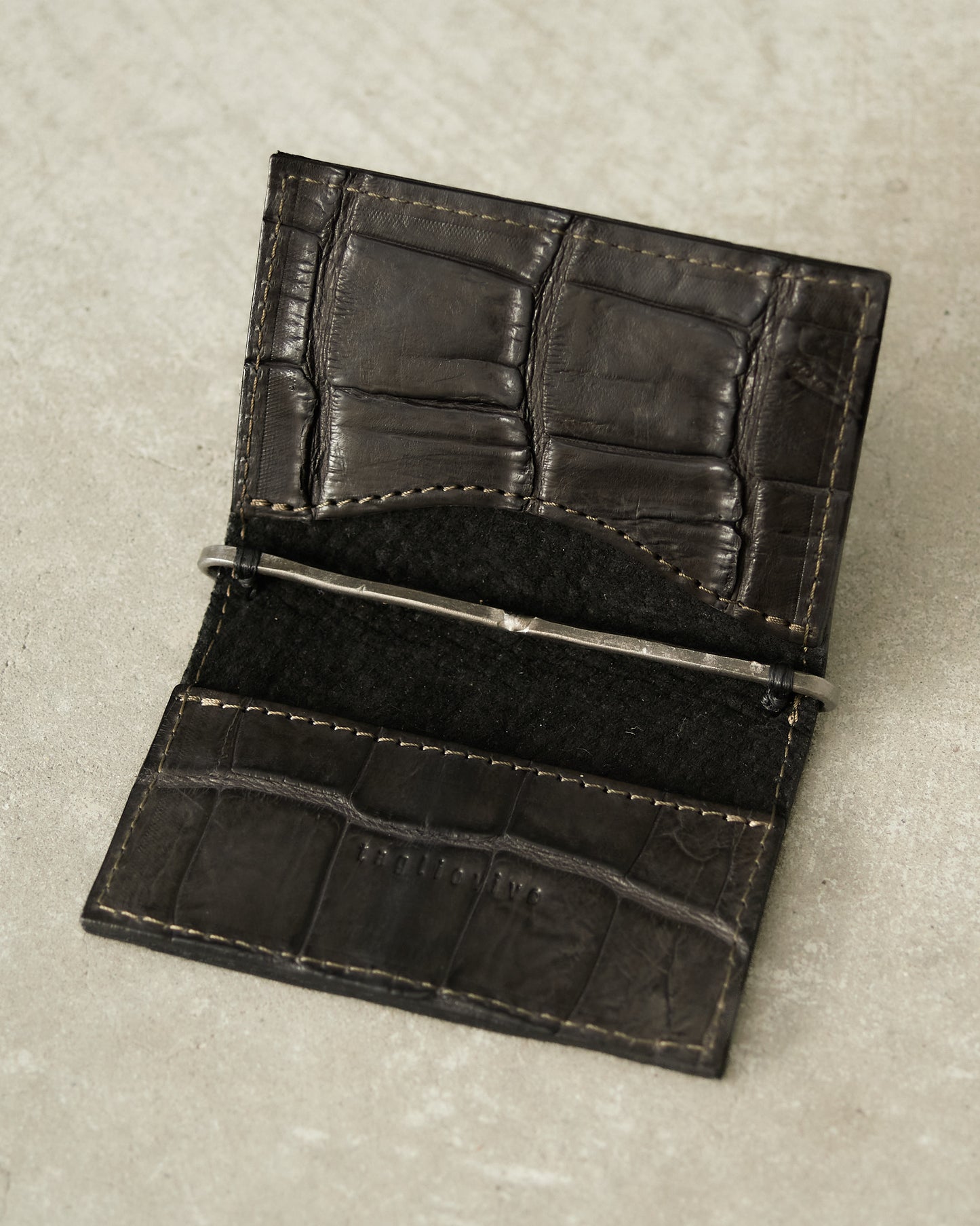 Onyx Croc Cards Holder