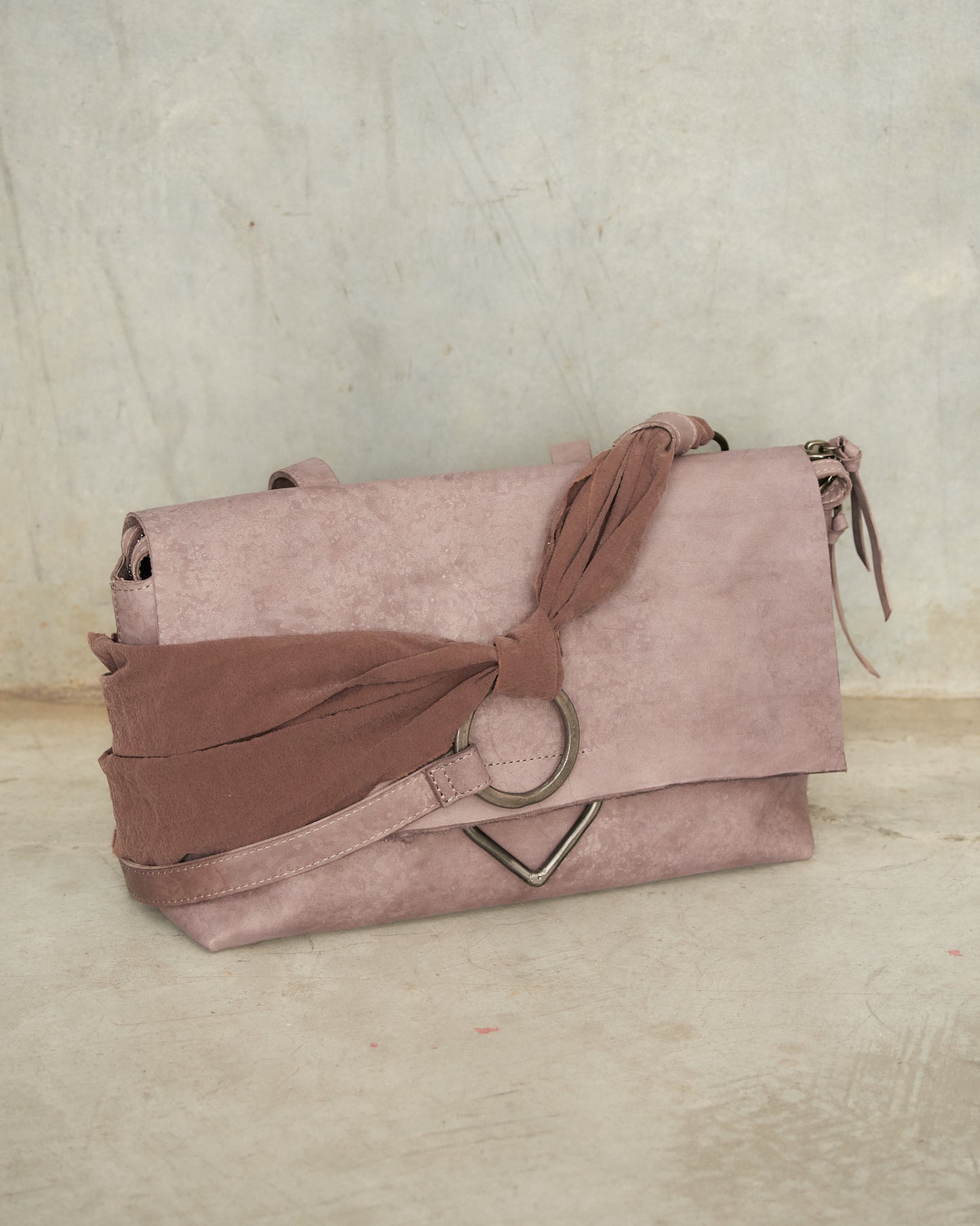 Taro Yehuafan Luna Leather Bag