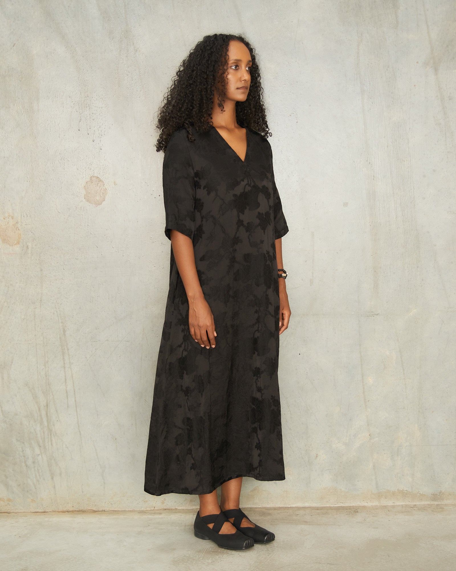 uma wang dress Amare in Artichoke round neck Uma Wang Black Apostle Dress
