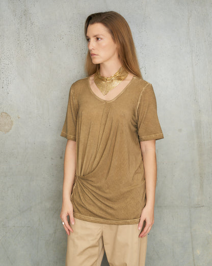 Tan Asymmetric Trap Top