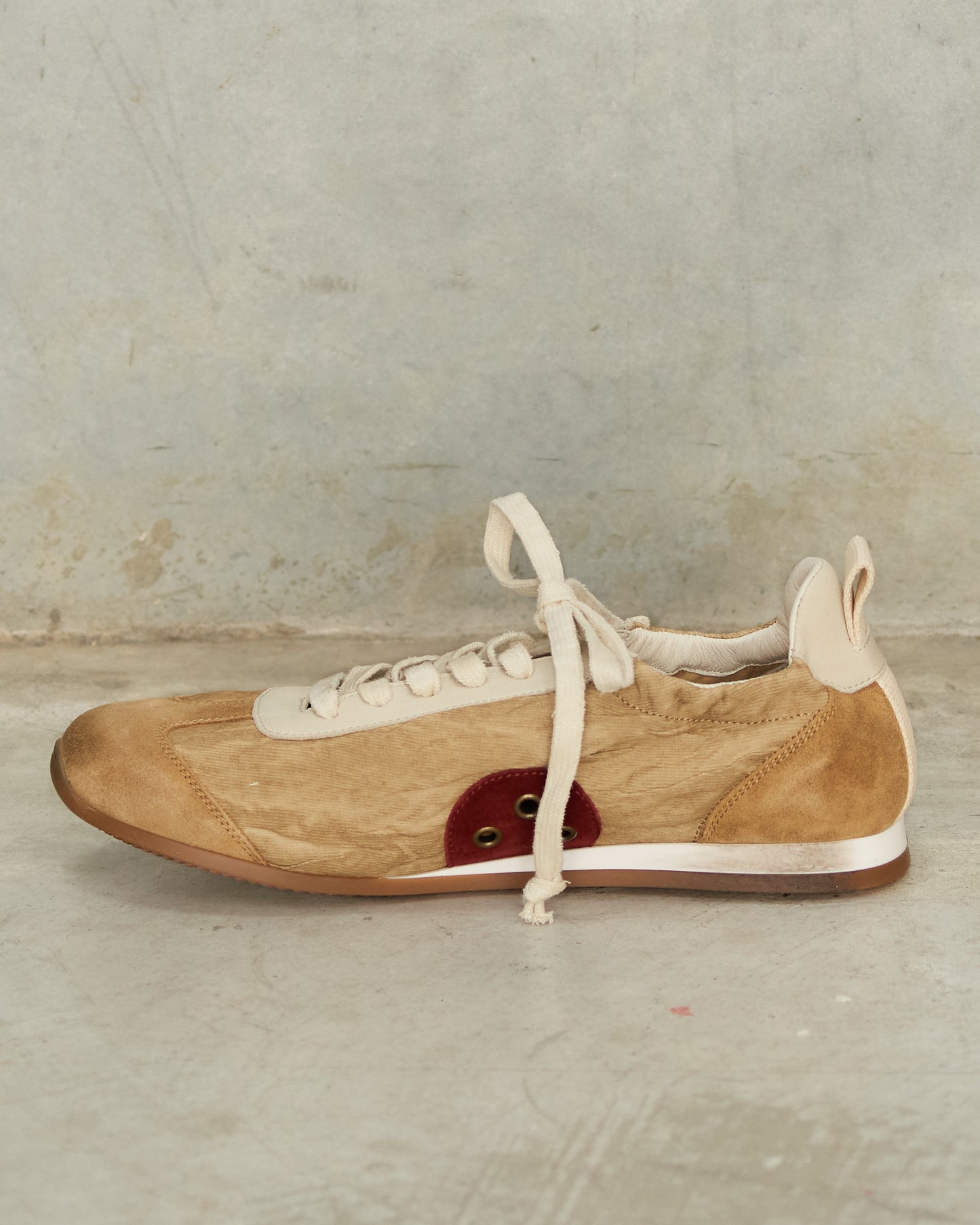 Tan Tomaia Sneakers