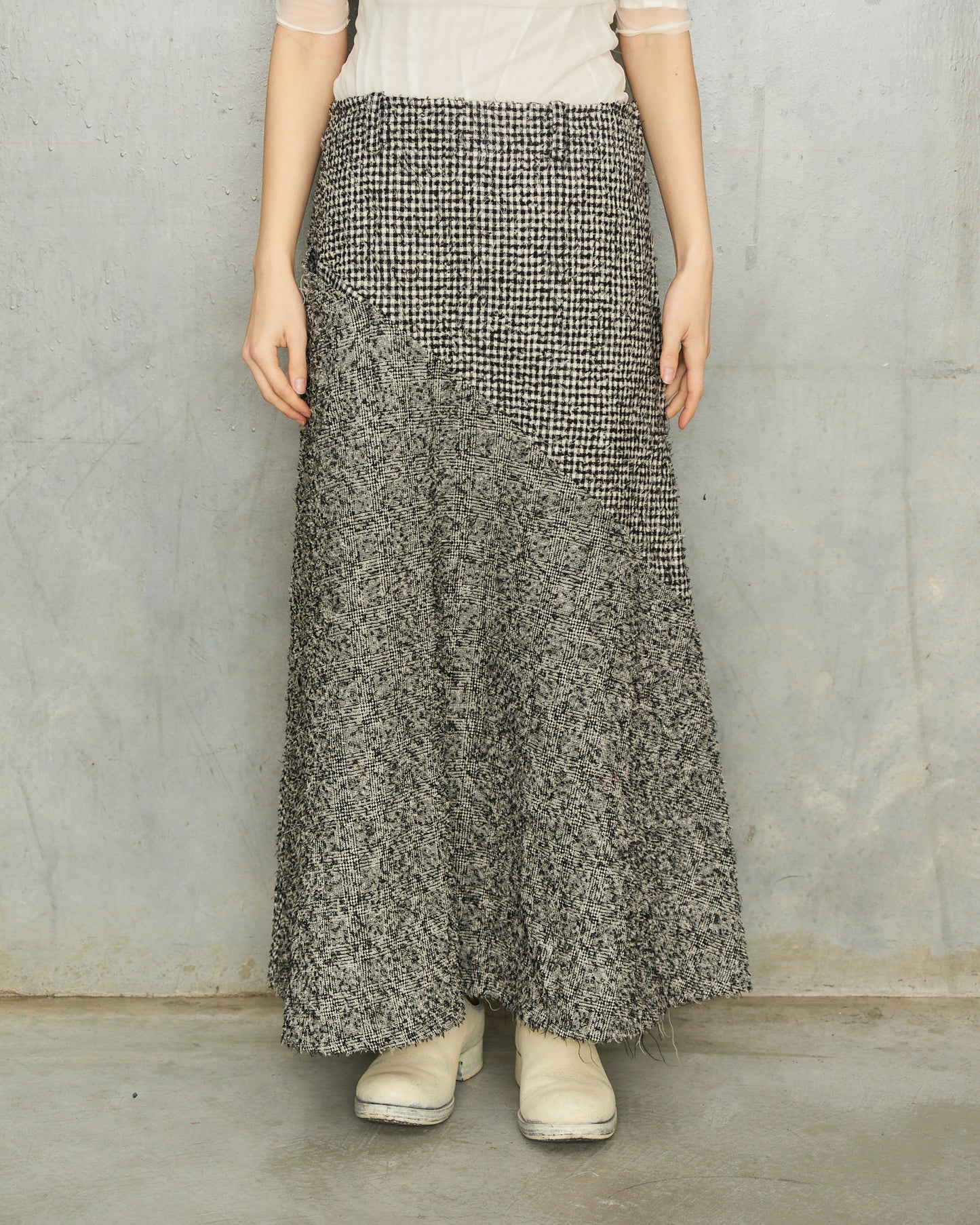 Y's Grey Herringbone Paneled Skirt