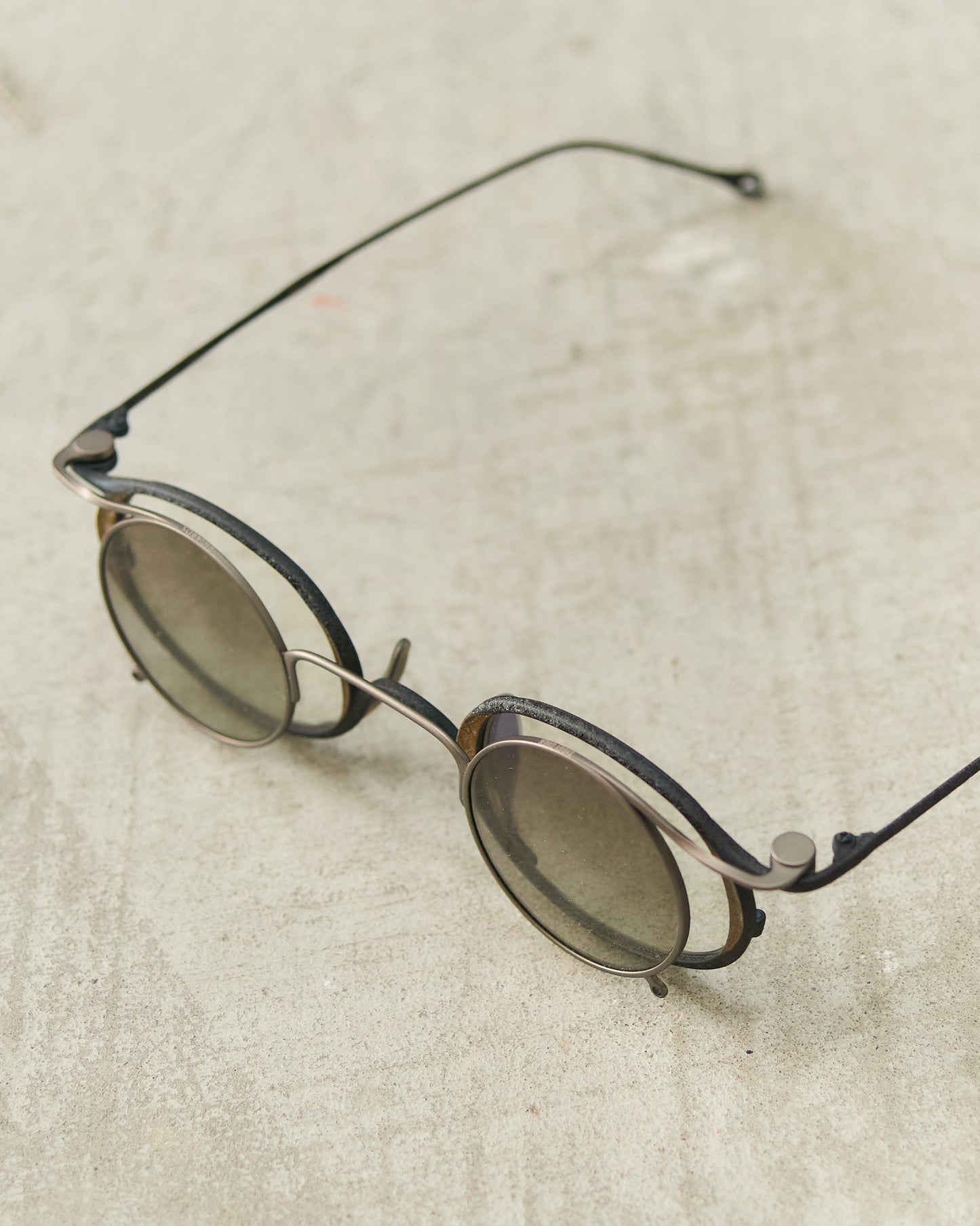 Midnight Gold Clip-On Sunglasses