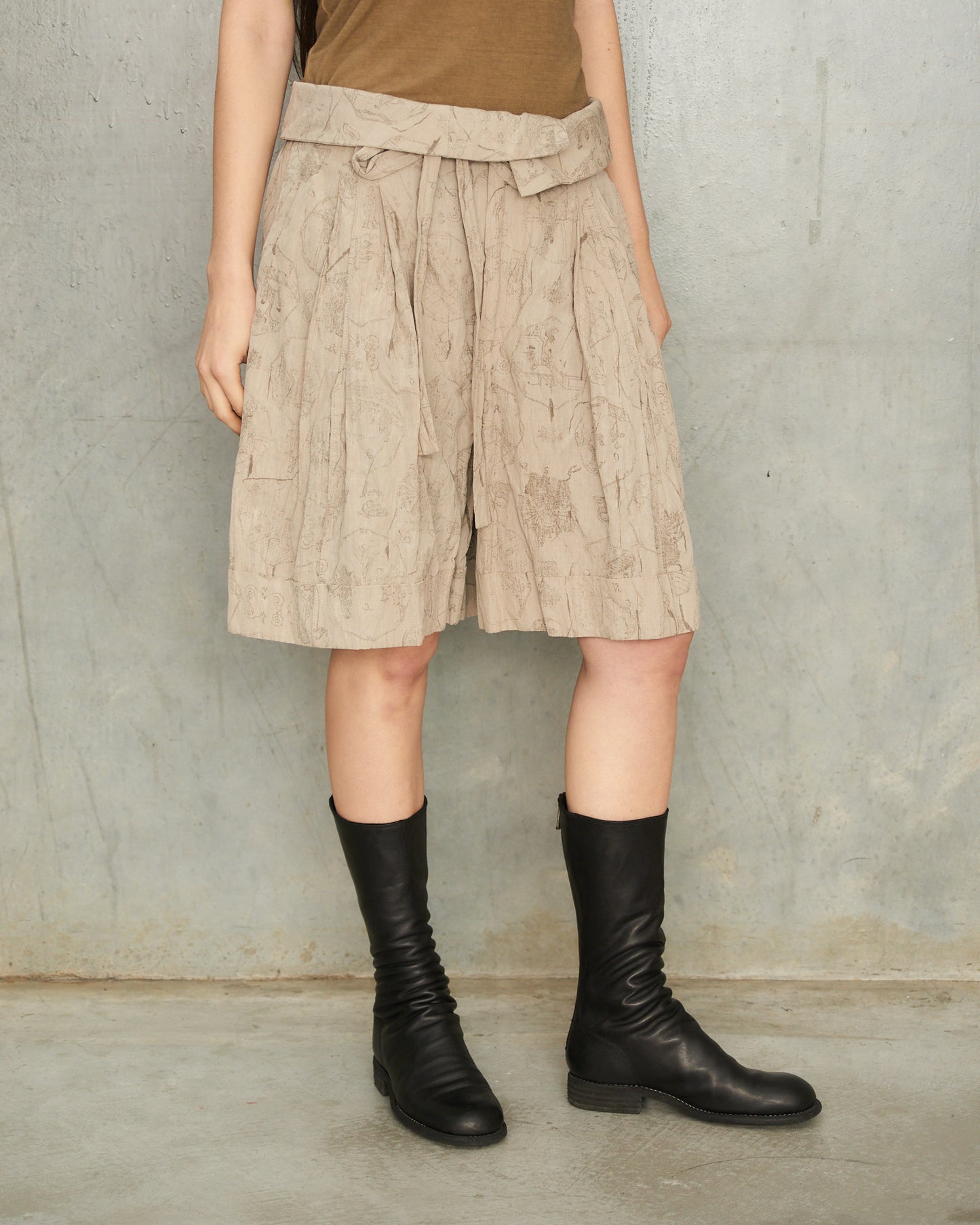 Sand Print Belted Shorts