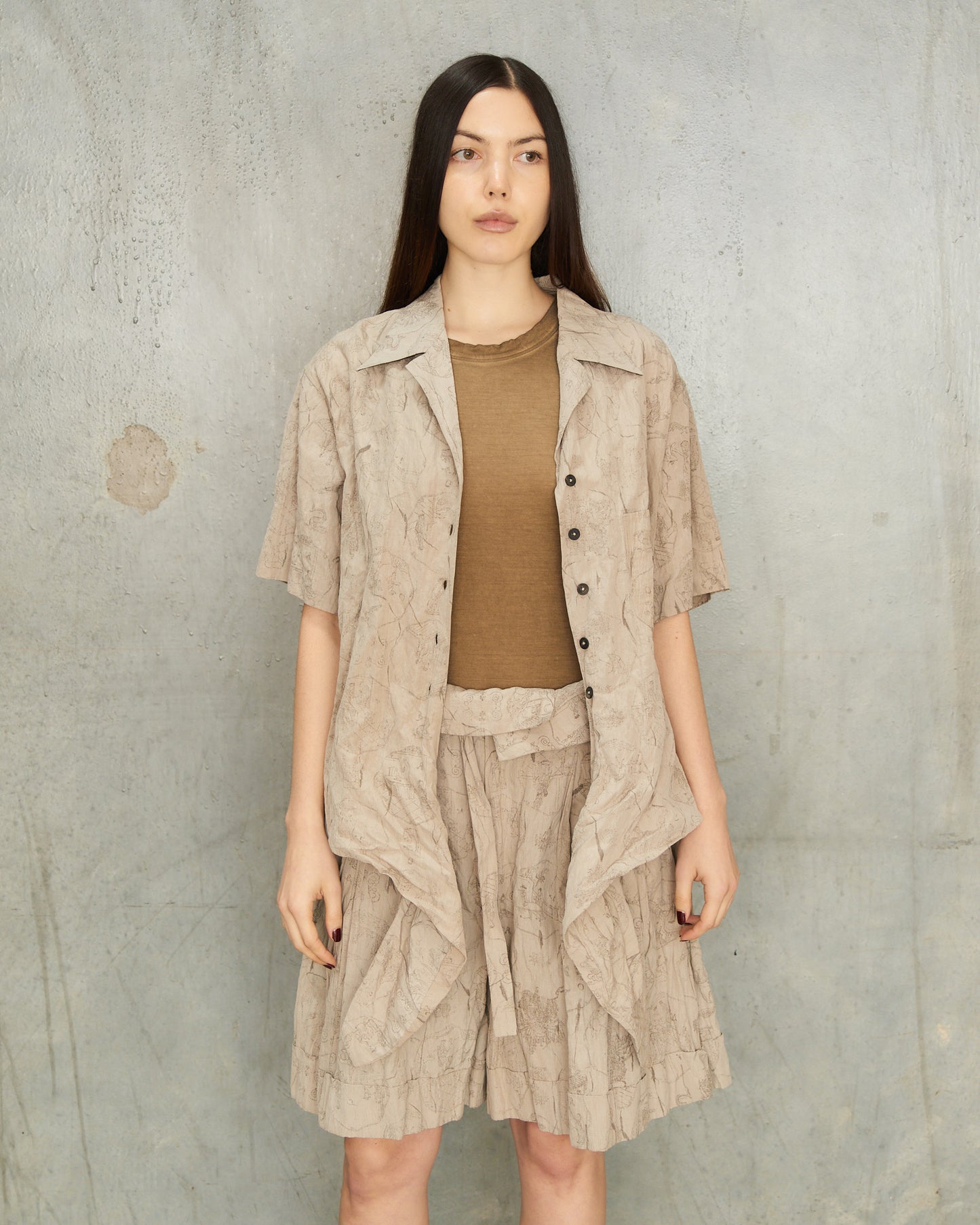 Sand Print Tie Short Sleeve Shirt