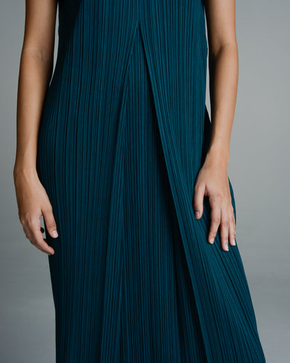Viridian Sleeveless Pleated Dress