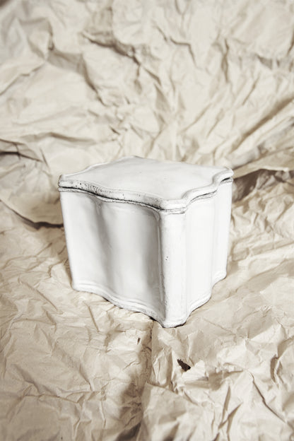 Colbert Box
