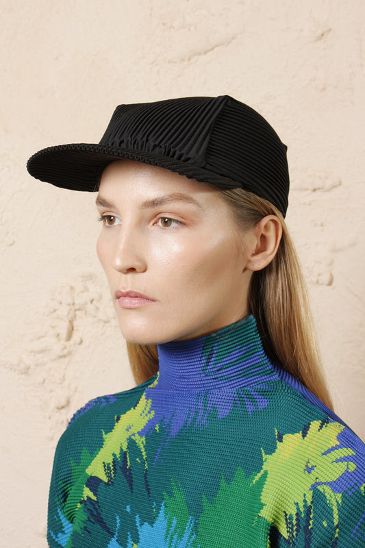 Pleated Cap Black