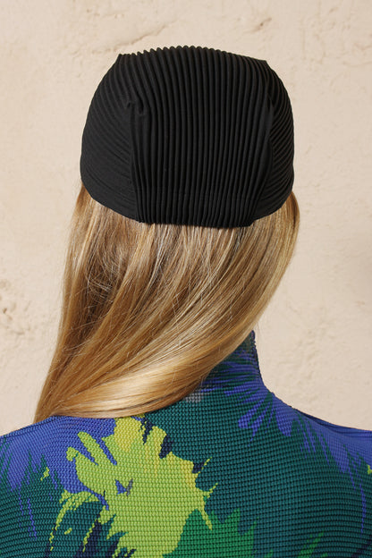Pleated Cap Black