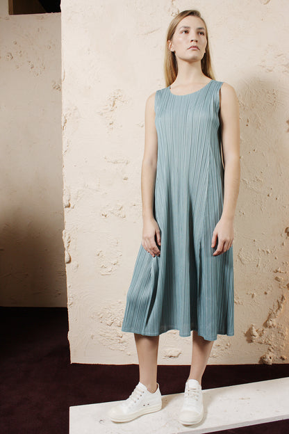 Sleeveless Blue Dress