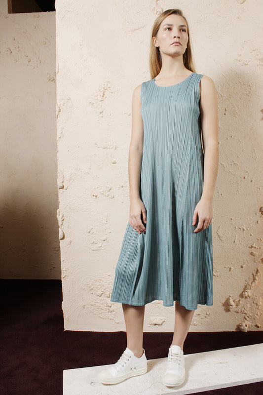 Sleeveless Blue Dress