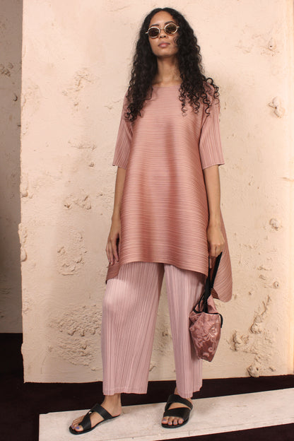 Squared Toggle Dress Pink