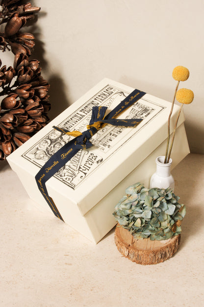 Novella Mama Gift Box