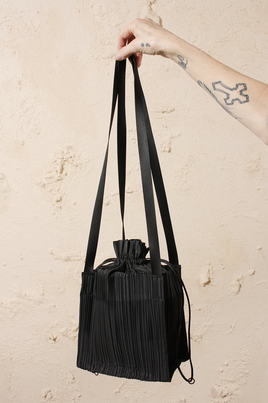 Pleated Drawstring Bag Black