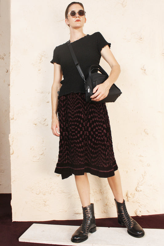 Geometric Flocked Skirt Pink