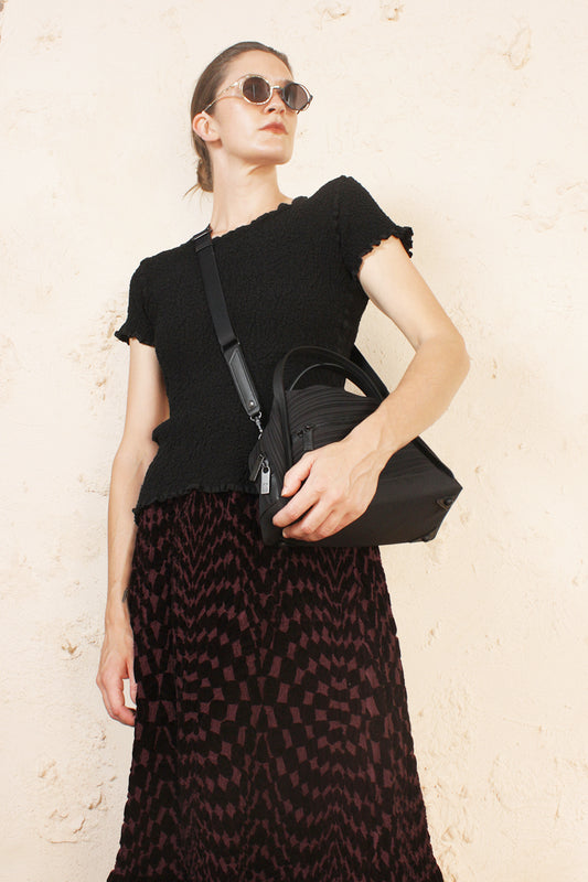 Black Cauliflower   Tee old