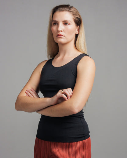 Black Basic Fitted Tank Top