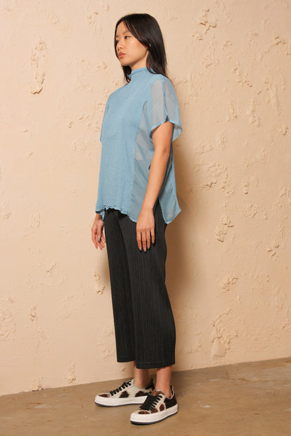 Crepe Panel Top