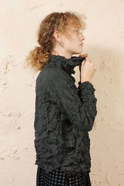 Crinkled Cardigan Black