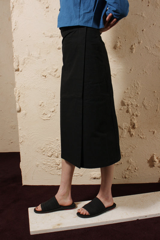Wax Cotton Skirt Black