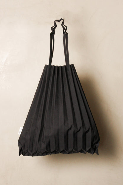 Chambray Pleated Tote Medium