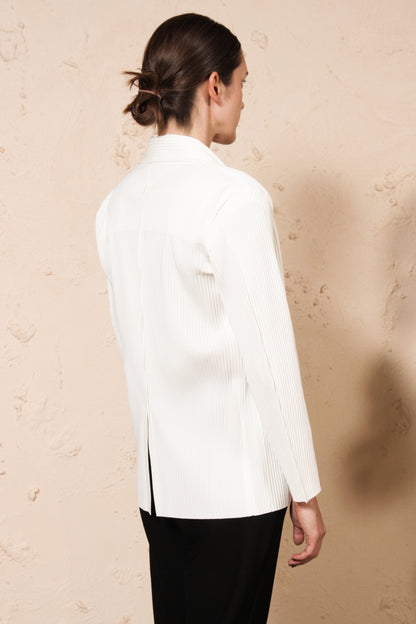APOC Pleated Blazer Off White