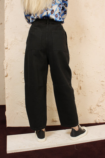 PALIMA BLACK JEANS WITH BELT