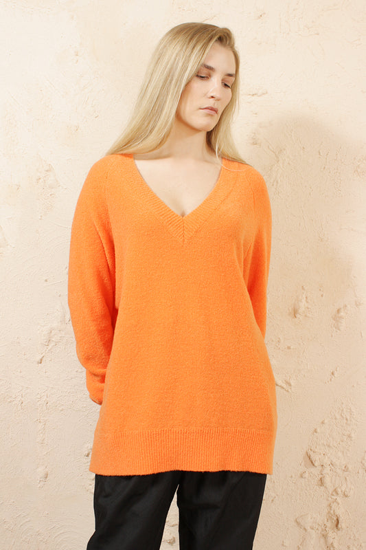 KARWAT ORANGE WOOL KNIT