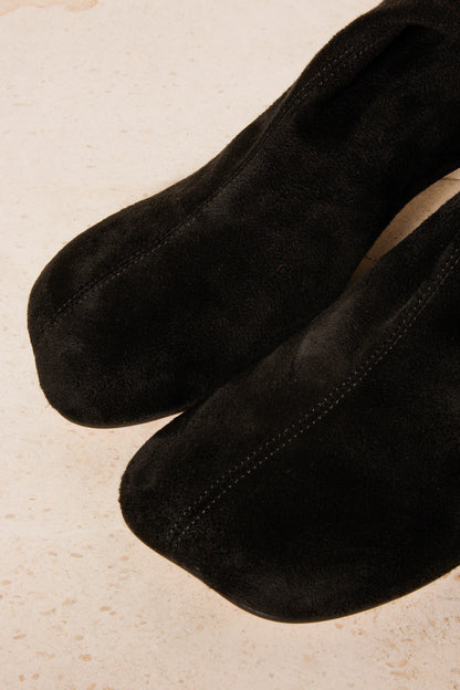 Knee High Boot Black