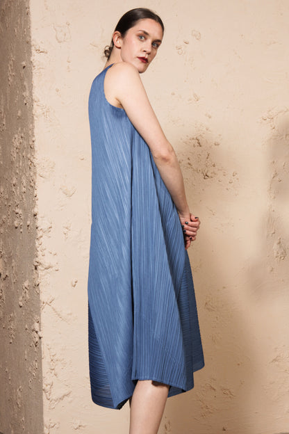 Diagonal Pleats Dress