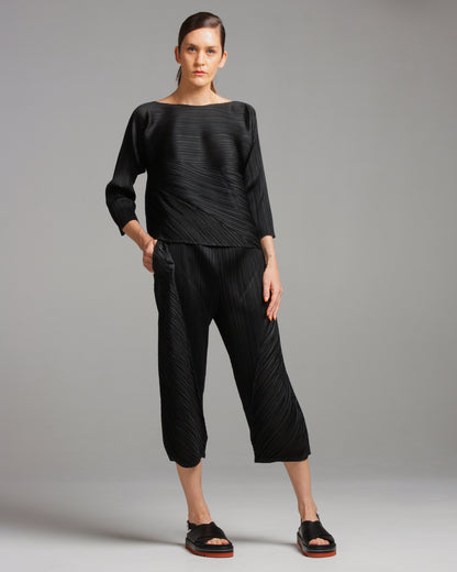 Black Diagonal Pleat Pants