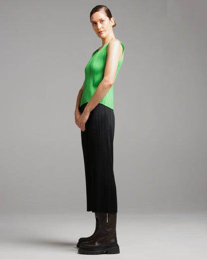 Black Basic Pleated Pants
