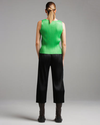 Black Basic Pleated Pants