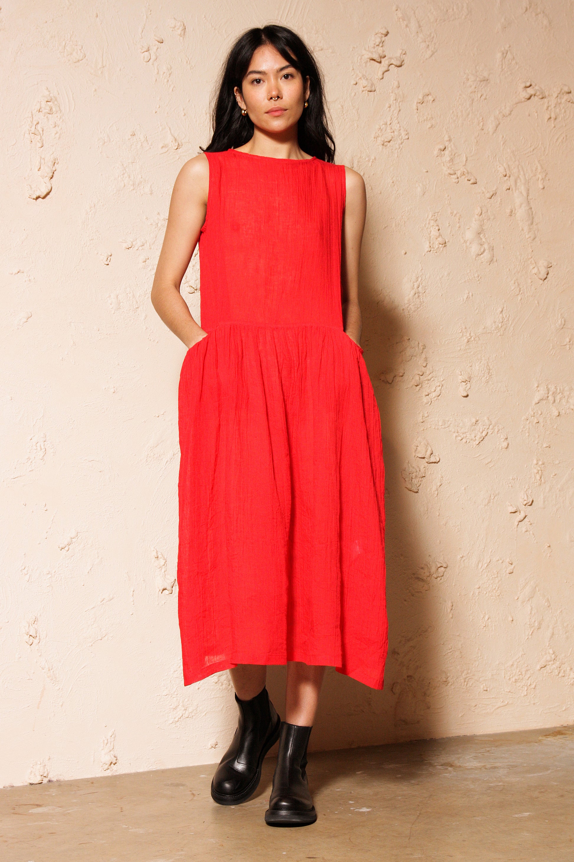 Red linen hot sale dress zara